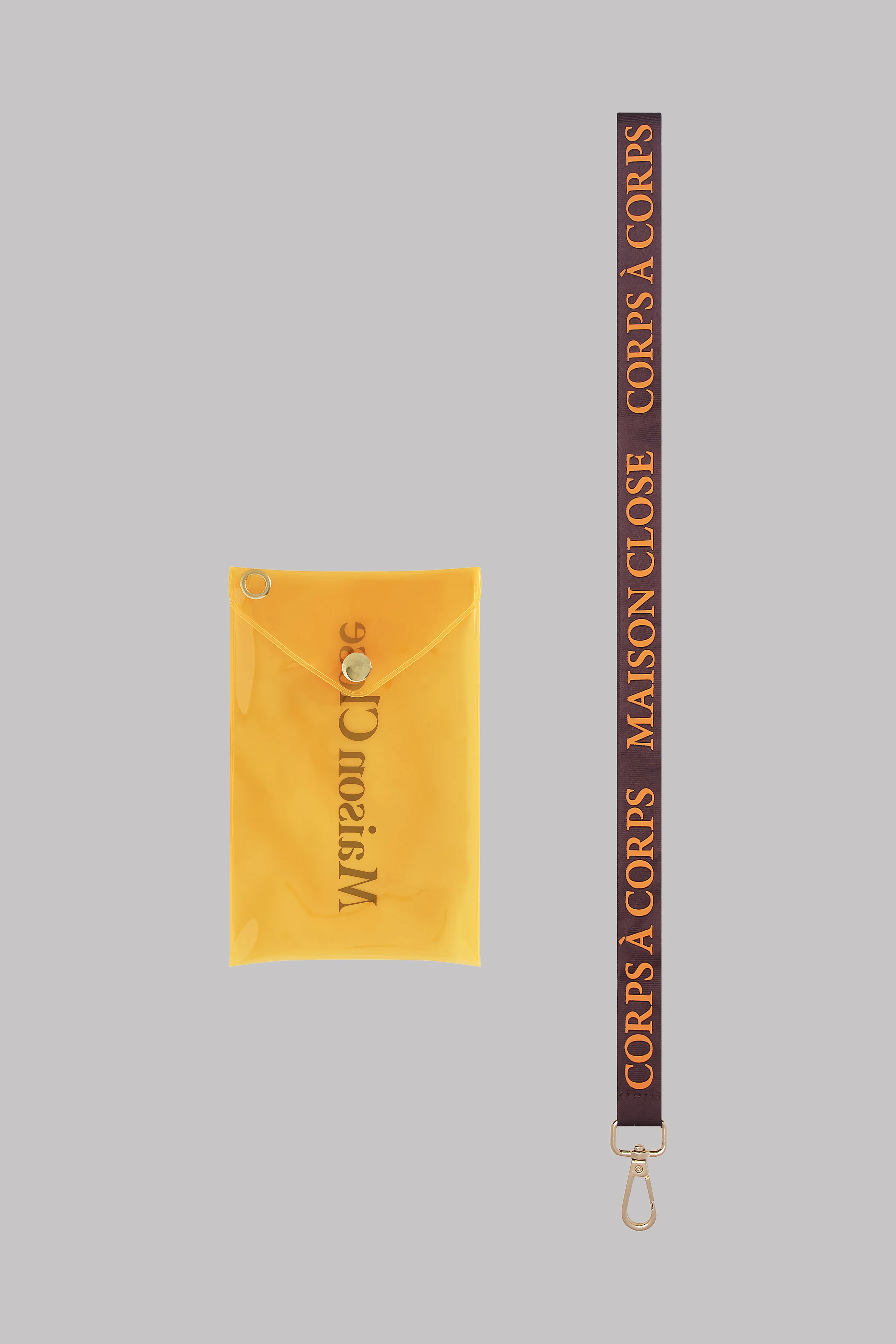 Pouch with Keychain - Corps à Corps - Image 4